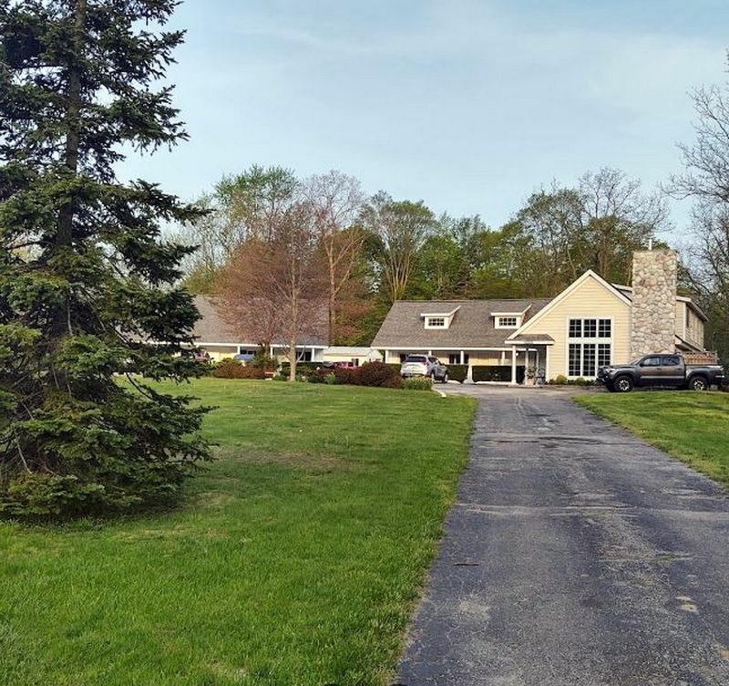 Captains Quarters (Swan Motel) - Web Listing Photo (newer photo)